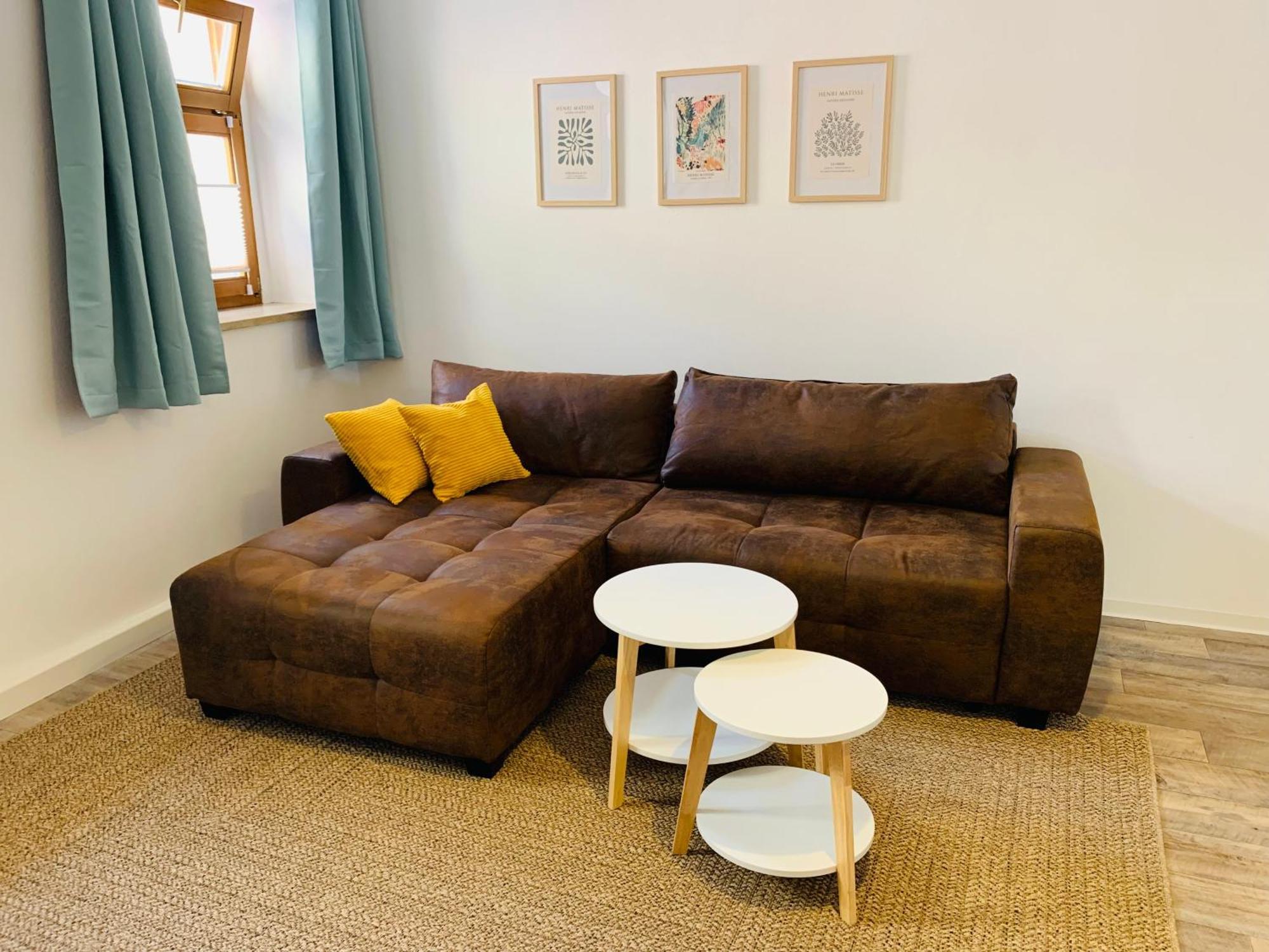Am Schloss Wolkenstein, 86M2, 3Br, Babybett, Office Exterior foto