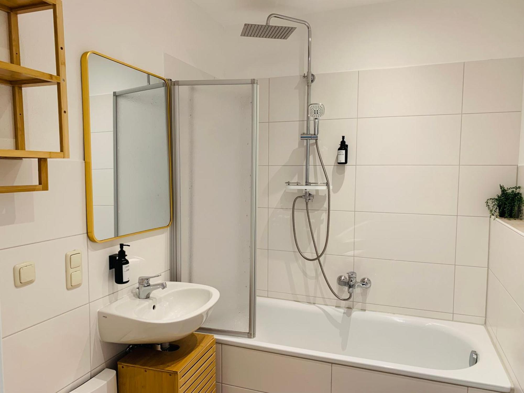 Am Schloss Wolkenstein, 86M2, 3Br, Babybett, Office Exterior foto